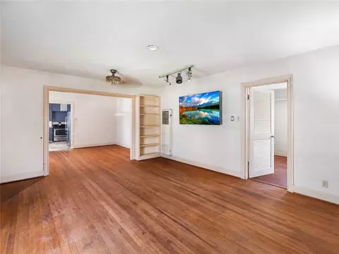 Living - 305 Hensel Ave, Bryan, TX 77801 photo 6 of 6