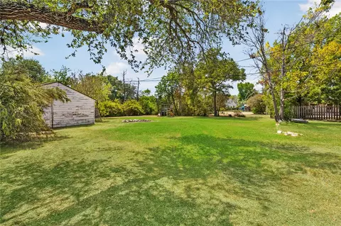 Exterior - 305 Hensel Ave, Bryan, TX 77801 photo 16 of 18