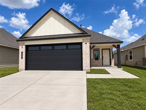 904 Lady Bird Ln, College Station, TX 77845