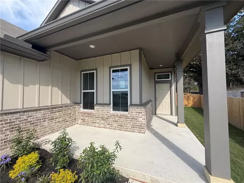 Exterior - 1916 Mcarthur Ave, Bryan, TX 77803 photo 3 of 4