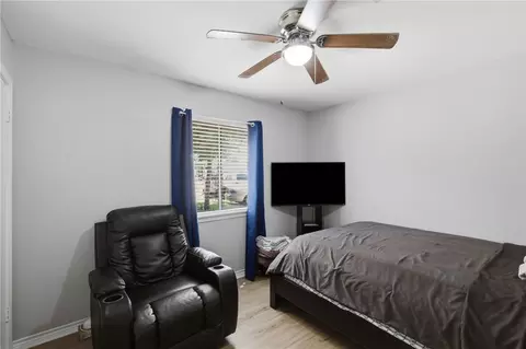Bedroom - 1919 Pine Tree Dr, Bryan, TX 77802 photo 1 of 5