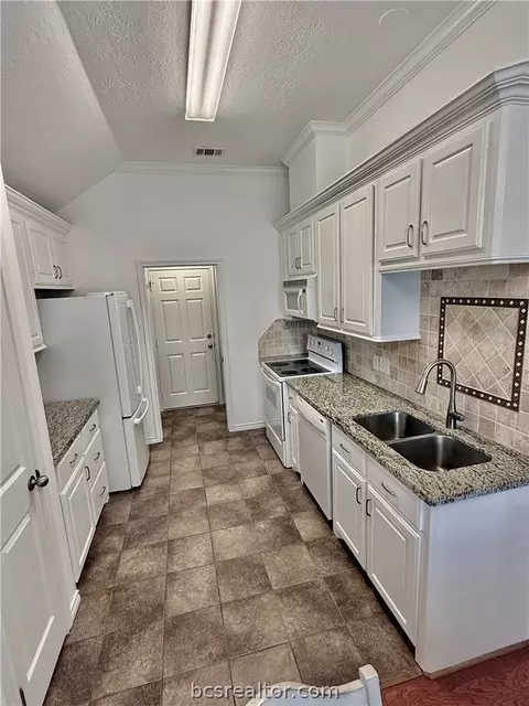 Kitchen - 2604 Priscilla Ct, Bryan, TX 77802 photo 2 of 2