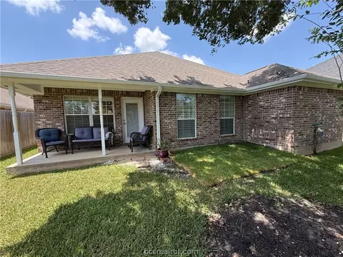 Exterior - 2604 Priscilla Ct, Bryan, TX 77802 photo 2 of 2