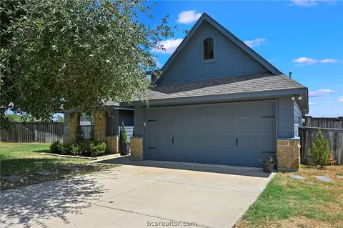 3802 Wild Horse Creek Ct, College Station, TX 77845