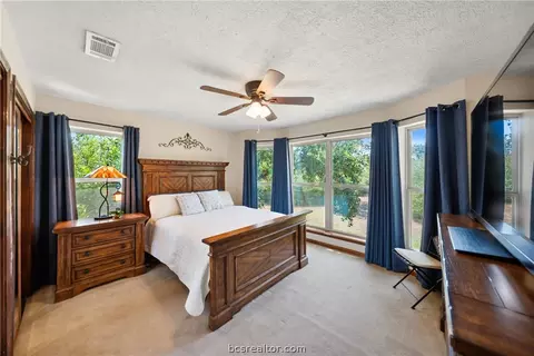Bedroom - 25948 Nelson Rd, Hempstead, TX 77445 photo 3 of 3