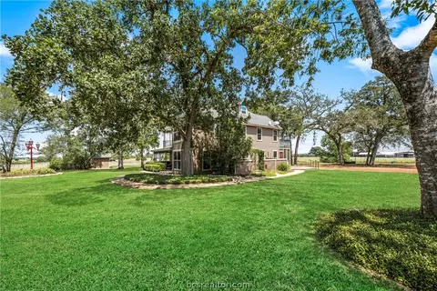 Exterior - 25948 Nelson Rd, Hempstead, TX 77445 photo 2 of 14