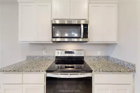 Kitchen - 2060 Chief St, Bryan, TX 77807 photo 4 of 4