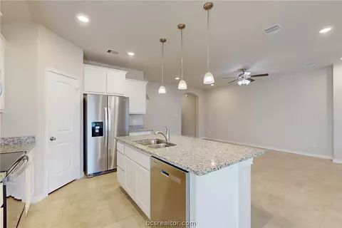 Kitchen - 2060 Chief St, Bryan, TX 77807 photo 2 of 4