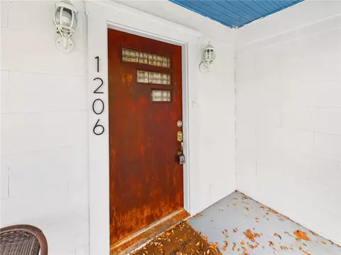 Exterior - 1206 E 30th St, Bryan, TX 77802 photo 2 of 8