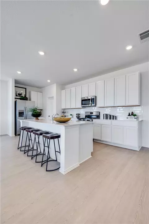 Kitchen - 2725 Chippewa Rd, Bryan, TX 77807 photo 5 of 6