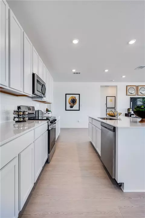 Kitchen - 2725 Chippewa Rd, Bryan, TX 77807 photo 1 of 6