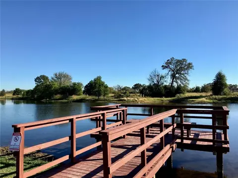 10559 Hampton Ct, Iola, TX 77861 photo 12