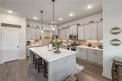Kitchen - 10398 Bourbon Ln, Bryan, TX 77808 photo 1 of 3