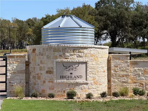 433 Cresent Bnd, Cameron, TX 76520 photo 12