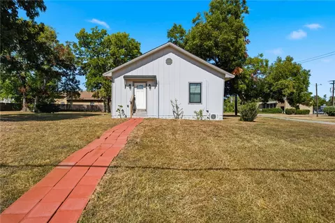 808 N Washington Ave, Bryan, TX 77803