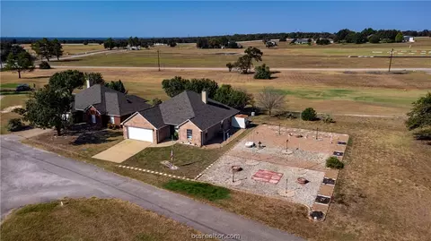 173 Patio Loop, Hilltop Lakes, TX 77871
