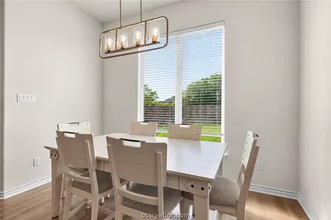 Dining - 1905 Cambria Dr, Bryan, TX 77802 photo 2 of 2