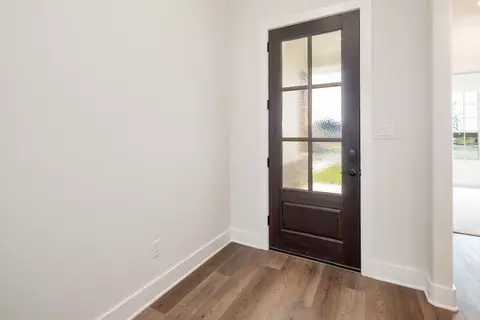 Entry Way - 5076 Acadia Loop, Bryan, TX 77802 photo 2 of 2