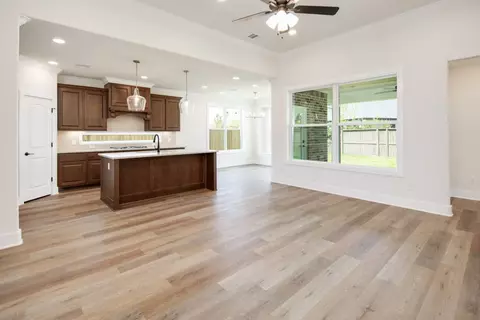 Living - 5076 Acadia Loop, Bryan, TX 77802 photo 3 of 5