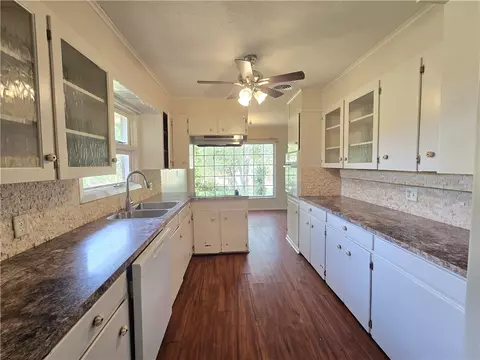Kitchen - 2303 Morningside Dr, Bryan, TX 77802 photo 2 of 2
