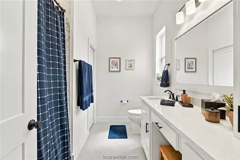Bath - 4757 N Stonecrest Ct, Bryan, TX 77808 photo 4 of 6