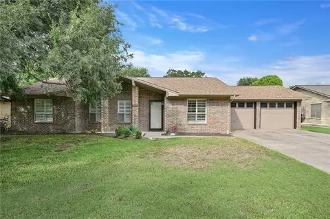 1809 Laura Ln, College Station, TX 77840