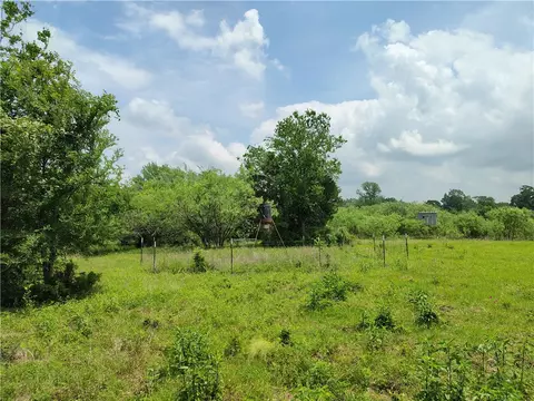 Exterior - 6088 Hare Ln, Bryan, TX 77808 photo 5 of 5