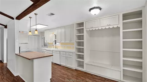 Kitchen - 6088 Hare Ln, Bryan, TX 77808 photo 3 of 5