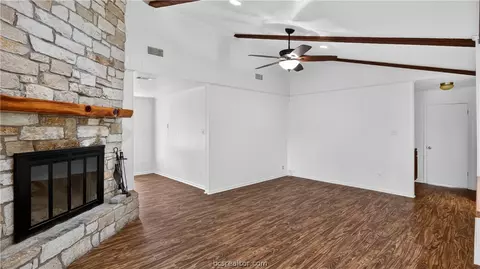 Living - 6088 Hare Ln, Bryan, TX 77808 photo 1 of 8