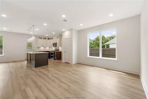Living - 5644 Hayduke Ln, Bryan, TX 77802 photo 1 of 7