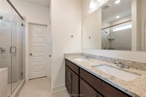Bath - 5644 Hayduke Ln, Bryan, TX 77802 photo 1 of 6