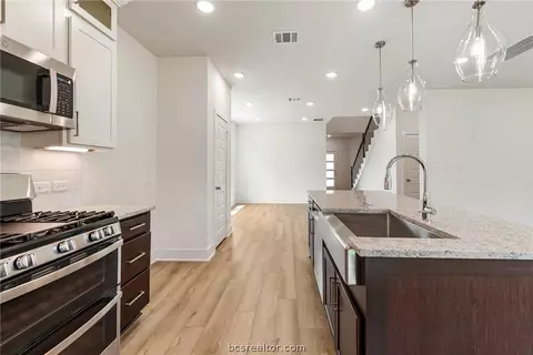 Kitchen - 5644 Hayduke Ln, Bryan, TX 77802 photo 3 of 5