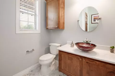 Bath - 10147 Albert Dr, Iola, TX 77861 photo 1 of 6