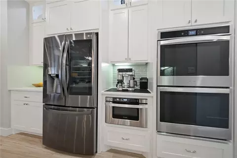 Kitchen - 5019 Highline Dr, Bryan, TX 77802 photo 3 of 4