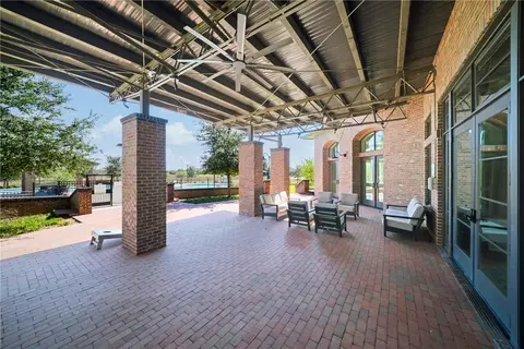 Exterior - 5019 Highline Dr, Bryan, TX 77802 photo 4 of 5