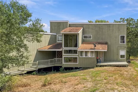 Exterior - 5000 Lantern Ln, Bryan, TX 77808 photo 4 of 5