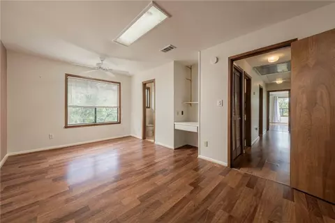 Bedroom - 5000 Lantern Ln, Bryan, TX 77808 photo 4 of 6