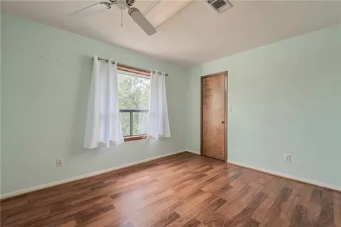 Bedroom - 5000 Lantern Ln, Bryan, TX 77808 photo 5 of 6