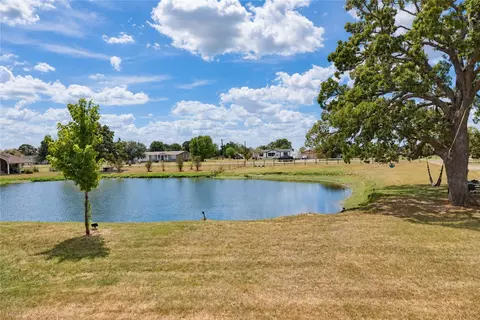 4749 Sagebrush Dr, Bryan, TX 77808 photo 3