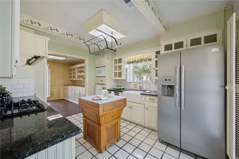 Kitchen - 1005 Esther Blvd, Bryan, TX 77802 photo 2 of 4