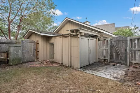Other - 1005 Esther Blvd, Bryan, TX 77802 photo 4 of 5