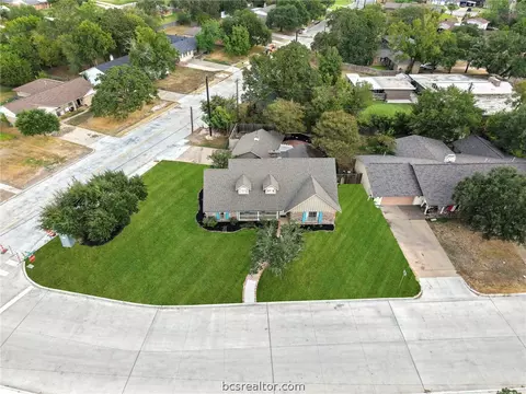View/Area - 1005 Esther Blvd, Bryan, TX 77802 photo 1 of 1