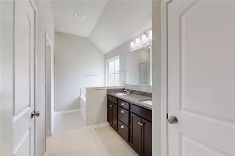 Entry Way - 1458 Kingsgate Dr, Bryan, TX 77807 photo 4 of 5