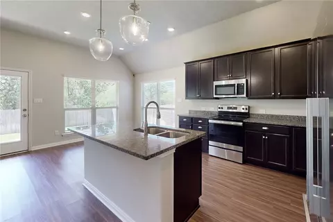 Kitchen - 1458 Kingsgate Dr, Bryan, TX 77807 photo 4 of 4
