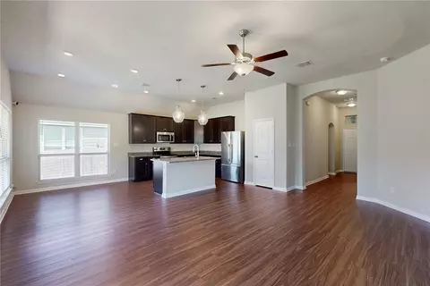 Entry Way - 1458 Kingsgate Dr, Bryan, TX 77807 photo 3 of 5