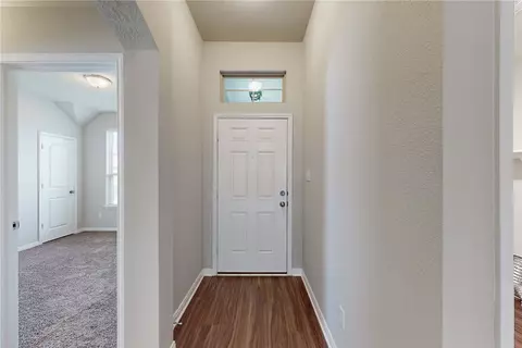 Entry Way - 1458 Kingsgate Dr, Bryan, TX 77807 photo 1 of 5
