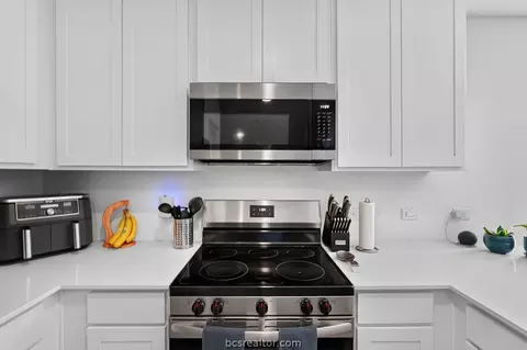 Kitchen - 2429 Rooke Rd, Bryan, TX 77807 photo 4 of 4