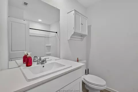 Bath - 2429 Rooke Rd, Bryan, TX 77807 photo 3 of 4
