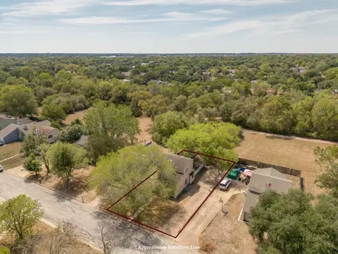 1406 Lemon Tree Ln, College Station, TX 77840