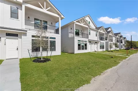 701-727 Turner St, College Station, TX 77840